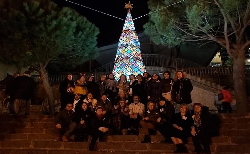Albero Di Natale 6 Mt.Creato Albero Di Natale Di 6 Metri All Uncinetto Nel Catanzarese Calabria7