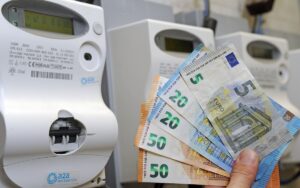 Il prezzo del gas va sotto i 100 euro, si va verso la riduzione delle bollette