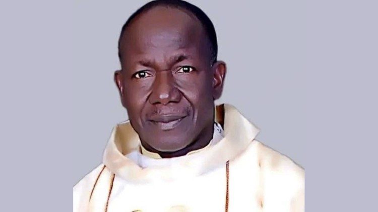sacerdote nigeria